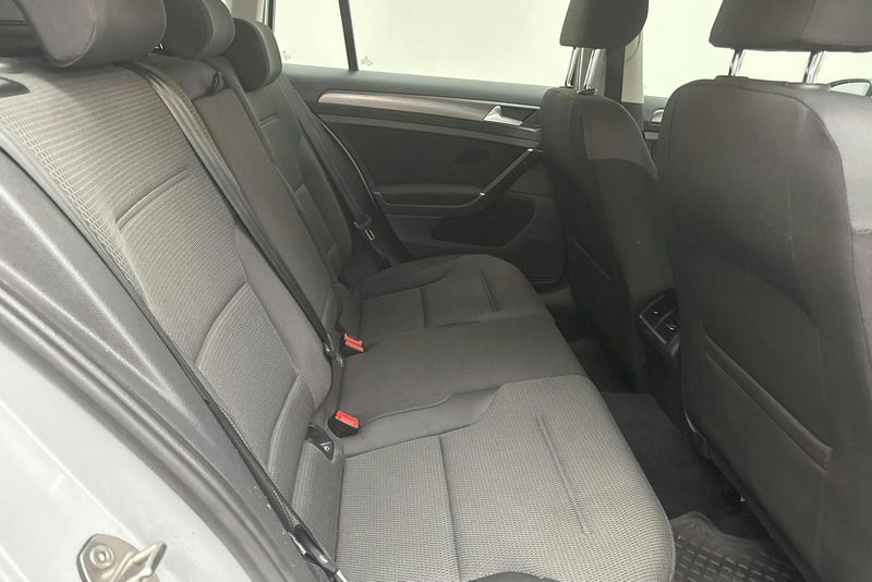 Volkswagen Golf bild 8