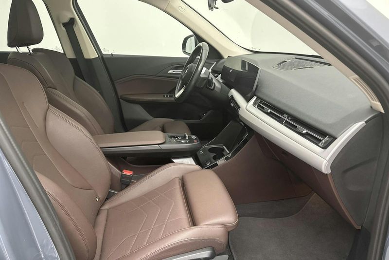 BMW X1 bild 7