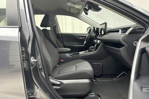 Toyota RAV4 bild 7