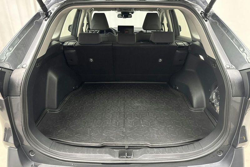 Toyota RAV4 bild 9