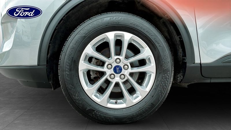 Ford Kuga bild 9