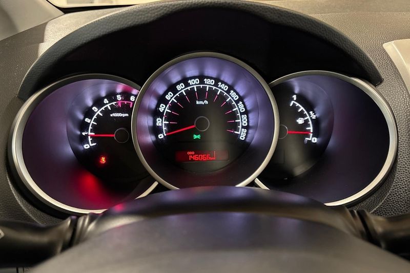 Kia Venga bild 14