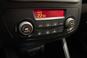 Kia Venga bild 16