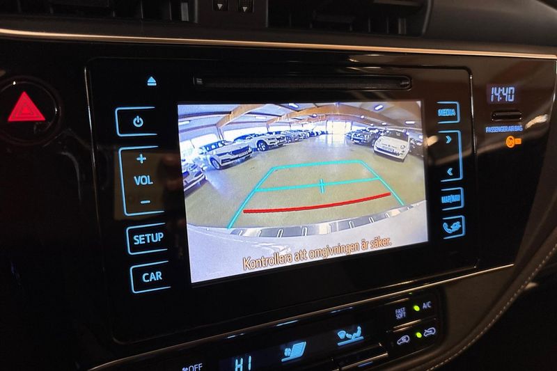 Toyota Auris bild 16
