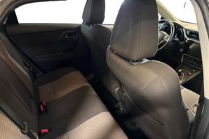Toyota Auris bild 18