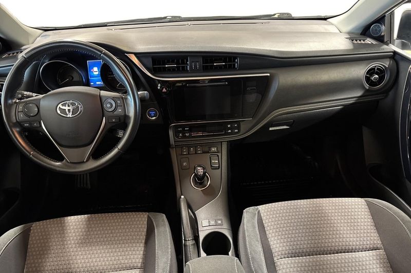 Toyota Auris bild 12