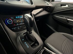 Ford Kuga bild 24