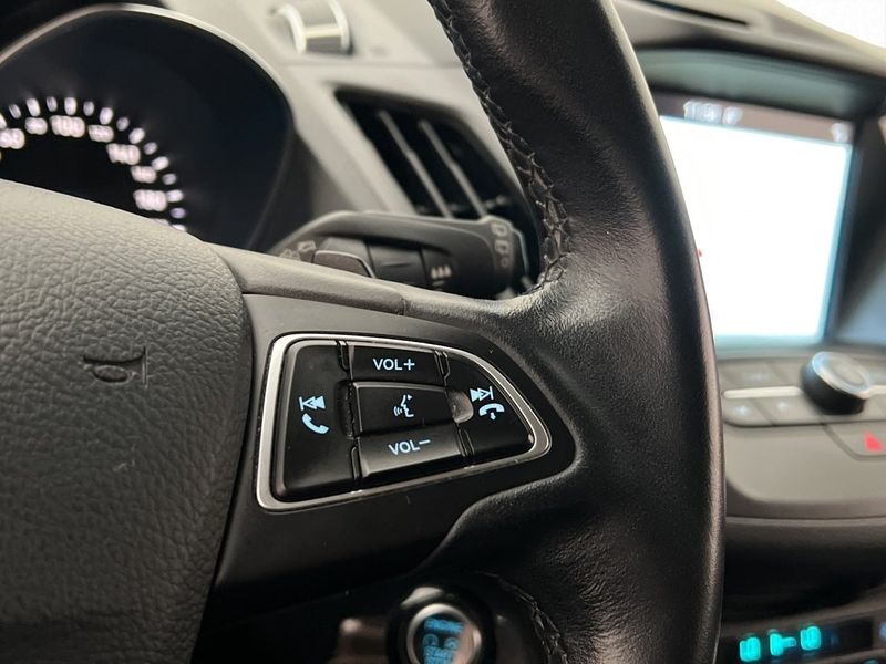Ford Kuga bild 18