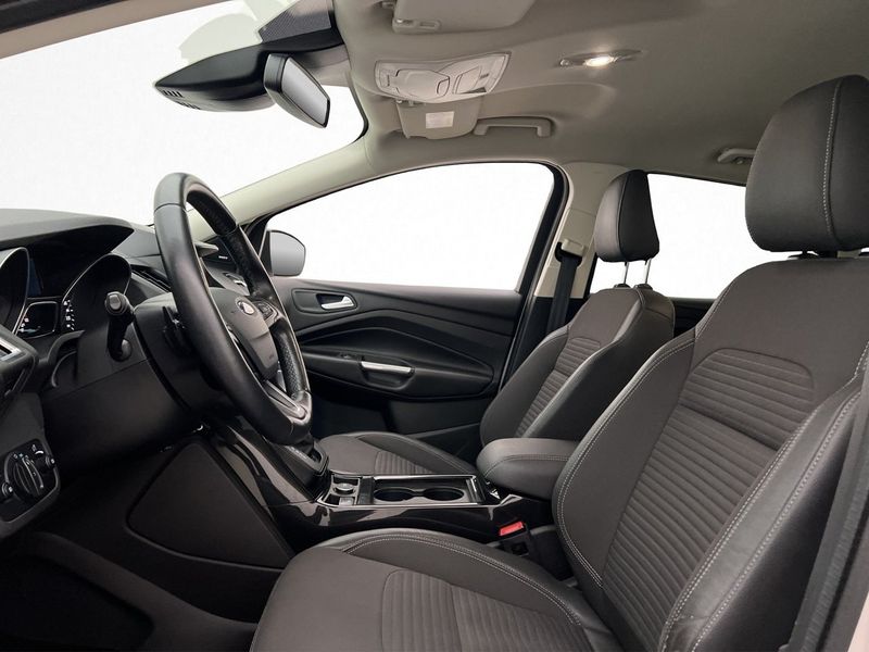 Ford Kuga bild 13