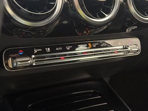 Mercedes B180 bild 22