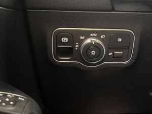Mercedes B180 bild 26