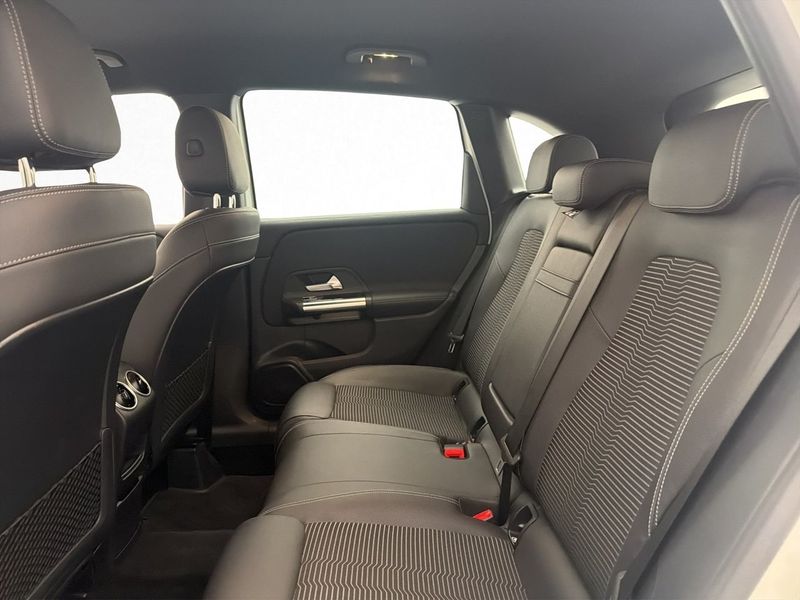 Mercedes B180 bild 13