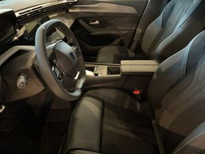 Peugeot 408 bild 9