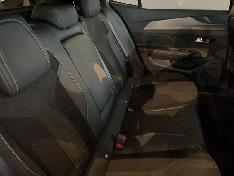 Peugeot 408 bild 14