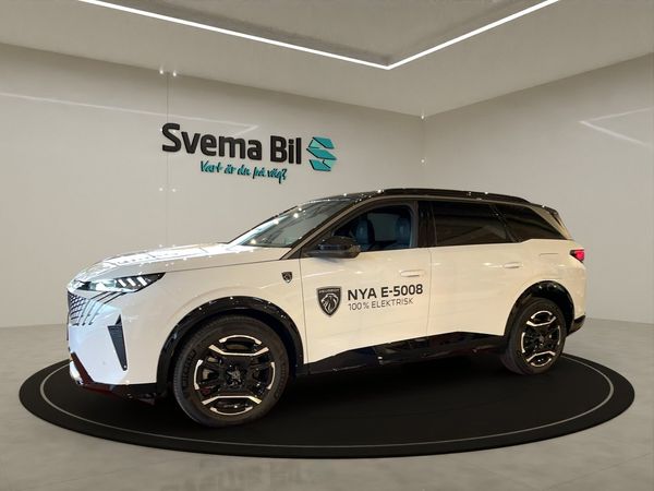 Peugeot e-5008 GT 7-sits // Privatleasing 4.999kr/mån - 2026