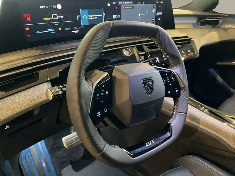 Peugeot e-5008 bild 10