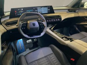 Peugeot e-5008 bild 12