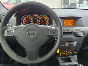 Opel Astra bild 11