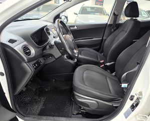 Hyundai i10 bild 8