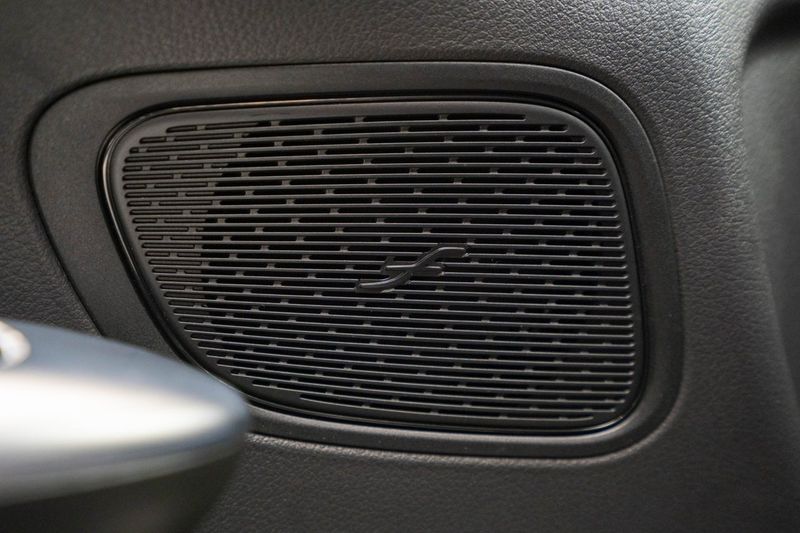 Mercedes GLC300 bild 15
