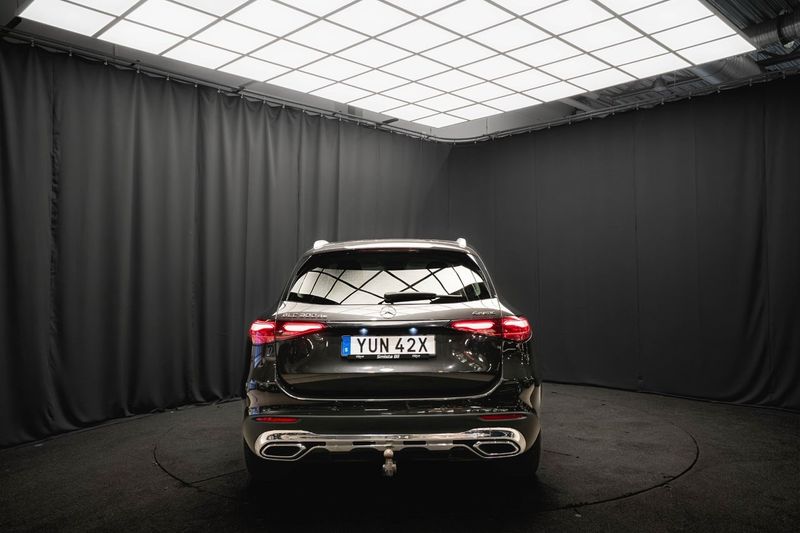 Mercedes GLC300 bild 8
