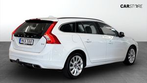 Volvo V60 bild 2