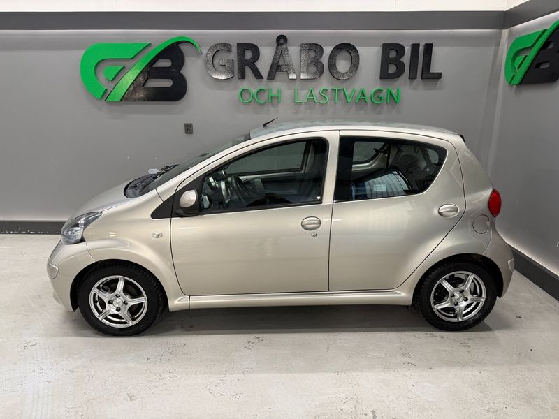 Toyota Aygo bild 2