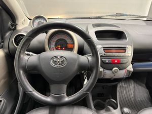 Toyota Aygo bild 14