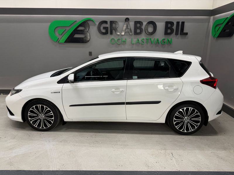 Toyota Auris bild 2