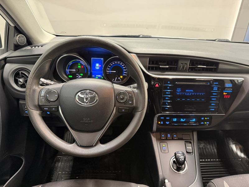Toyota Auris bild 16