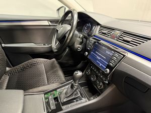Skoda Superb bild 13