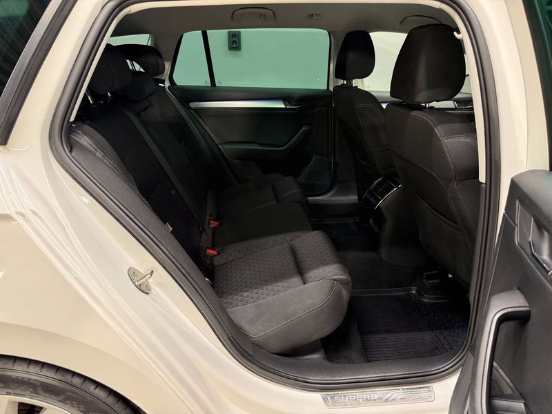 Skoda Superb bild 12