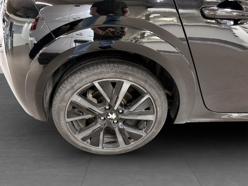 Peugeot e-208 bild 14
