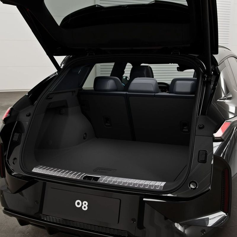 Lynk & Co 08 bild 3