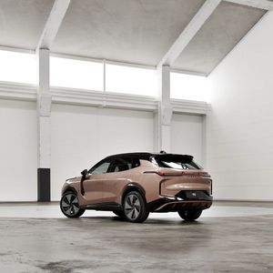 Lynk & Co 08 bild 2