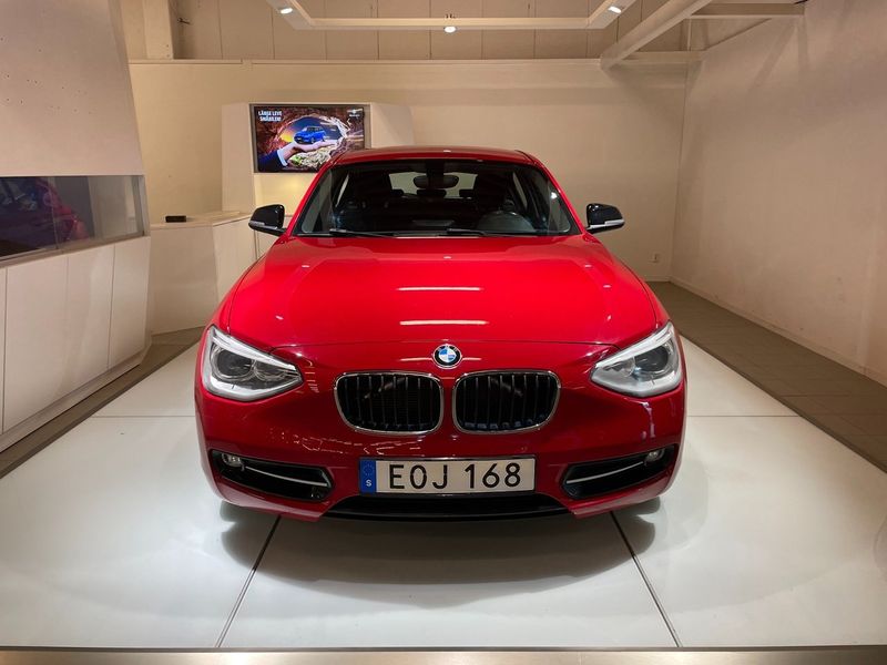 BMW 118 bild 2