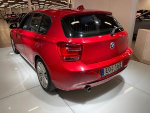 BMW 118 bild 8