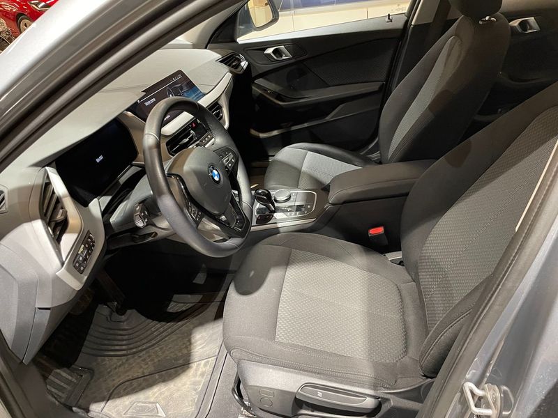 BMW 118 bild 4
