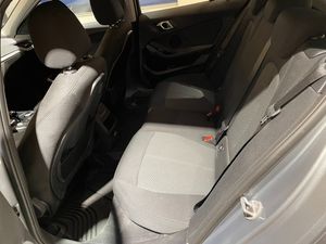 BMW 118 bild 5