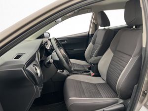 Toyota Auris bild 9