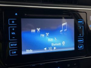 Toyota Auris bild 17
