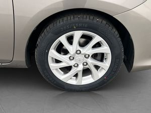 Toyota Auris bild 30