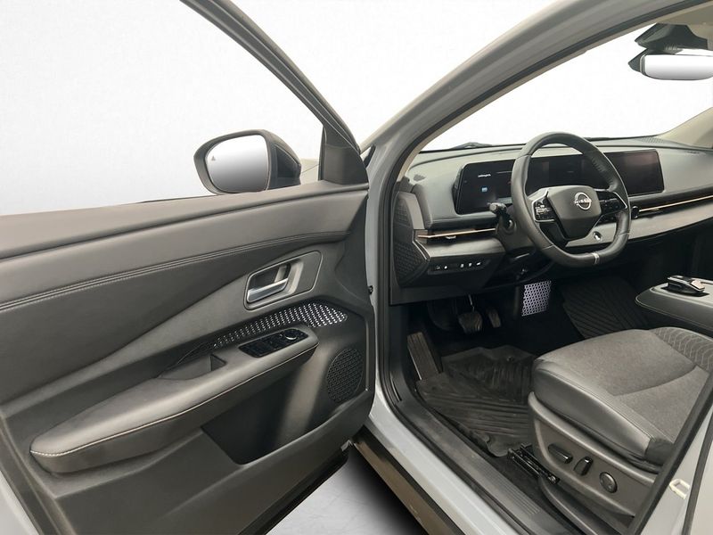 Nissan Ariya bild 15