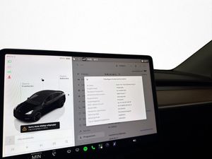 Tesla Model Y bild 22