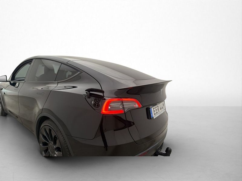 Tesla Model Y bild 14