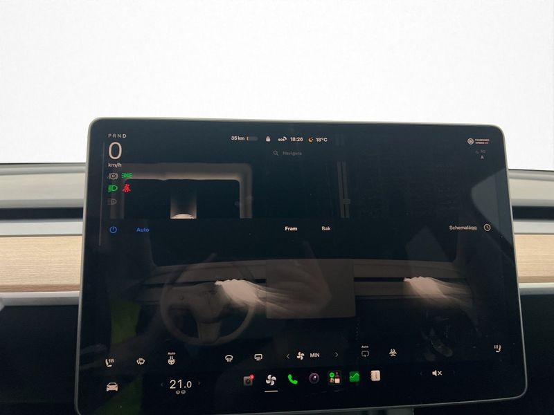 Tesla Model Y bild 17