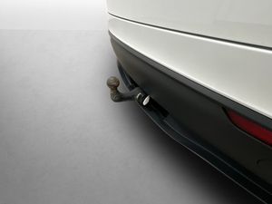 Tesla Model Y bild 9