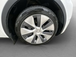 Tesla Model Y bild 34