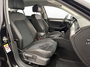 Volkswagen Passat bild 24