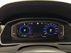 Volkswagen Passat bild 15